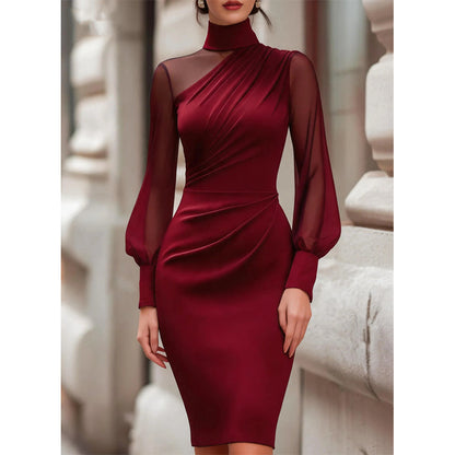 Robe moulante en maille à col montant pour femme
